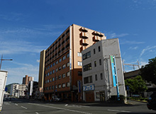小倉巻き爪矯正ラボ